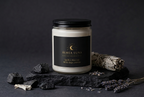 Sacred Release ritual soy candle with white sage and dark botanicals — Áurea Luna